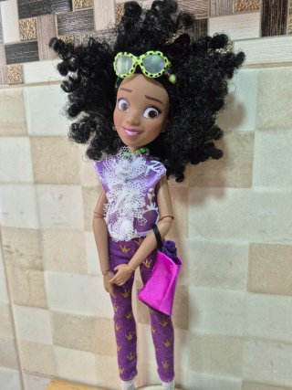 Muñeca Princesa Tiana Estilo Casual