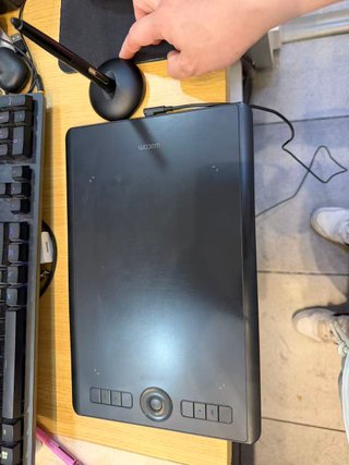 Wacom Intuos Pro M Tableta Gráfica,usado