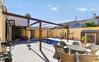 Casa en venta en Nueva Torrevieja - Aguas Nuevas en Torrevieja