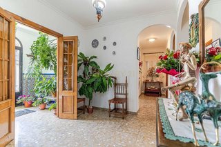 Chalet en venta en Guadix