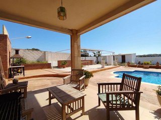 Chalet en venta en Moralet - Cañada del Fenollar en Alicante