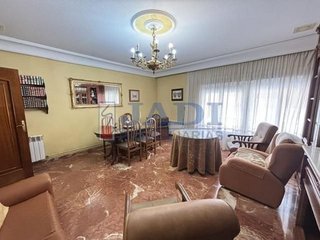 Chalet en venta en Valdepeñas