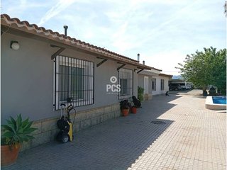Chalet en venta en Totana