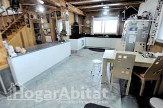 Chalet en venta en Monserrat