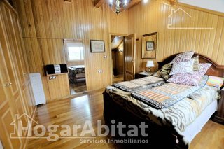 Chalet en venta en Monserrat