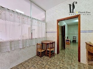 Casa adosada en venta en Núcleo Urbano en Pobla de Vallbona (la)
