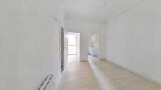 Piso en venta en El Camp de l'Arpa del Clot en Barcelona