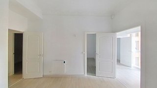 Piso en venta en El Camp de l'Arpa del Clot en Barcelona