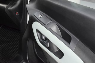 Citroën Berlingo Talla M BlueHDi 100 S&S FEEL 5 P