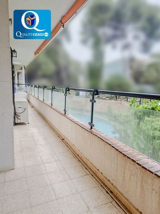 Piso en venta en Vistahermosa en Alicante