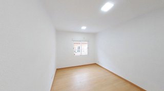Piso en venta en Los Rosales en Madrid