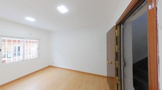 Piso en venta en Los Rosales en Madrid