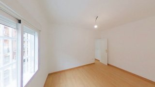 Piso en venta en Los Rosales en Madrid