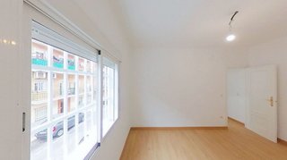 Piso en venta en Los Rosales en Madrid