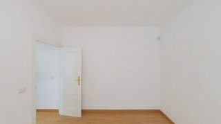Piso en venta en Los Rosales en Madrid