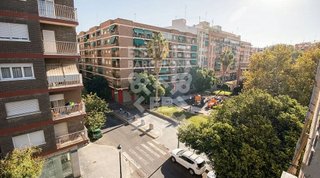 Piso en venta en Aiora en Valencia