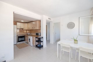 Piso en venta en Montemar en Torremolinos