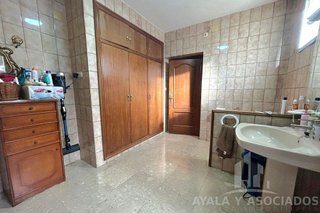 Piso en venta en Barrio de Peral en Cartagena