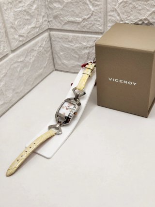 Reloj Viceroy Mujer Plata y Amarillo