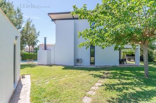 Chalet en venta en Urbanizaciones en Llíria