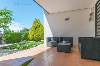Chalet en venta en Urbanizaciones en Llíria
