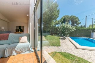 Chalet en venta en Urbanizaciones en Llíria