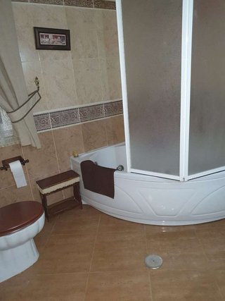 Chalet en venta en Linares