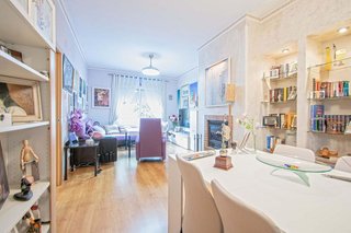 Casa adosada en venta en Colores - Entreparques en Sevilla