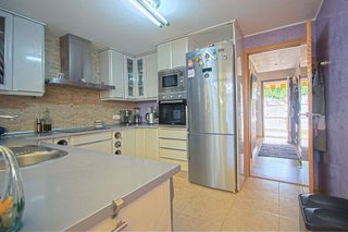 Casa adosada en venta en Colores - Entreparques en Sevilla
