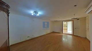 Piso en venta en El Raval en Barcelona