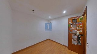 Piso en venta en El Raval en Barcelona