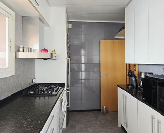 Dúplex en venta en La Maternitat i Sant Ramon en Barcelona