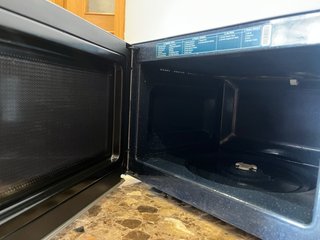 Microondas Samsung Negro (precio negociable)