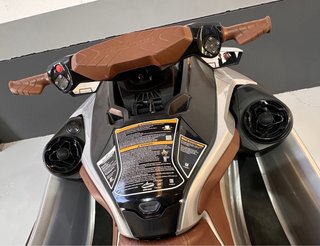 Sea-Doo GTX 300 Limited Plata/Marrón