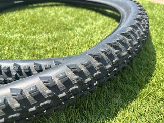 Pack Cubiertas Bontrager XT3 Comp 27.5x2.40