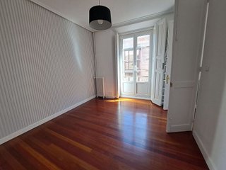 Piso en venta en Centro en Gijón