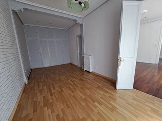 Piso en venta en Centro en Gijón