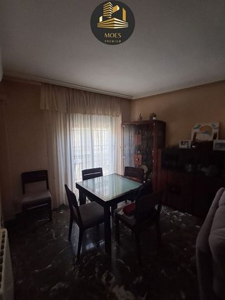 Piso en venta en Linares