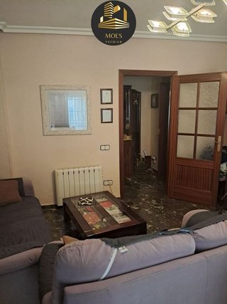 Piso en venta en Linares