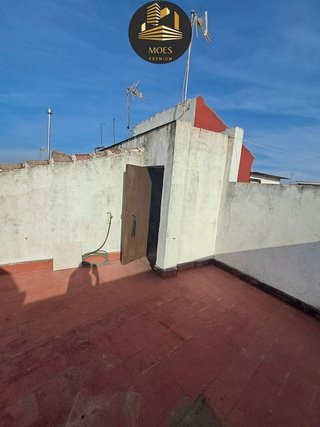Piso en venta en Linares