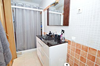 Piso en venta en Palomeras sureste en Madrid