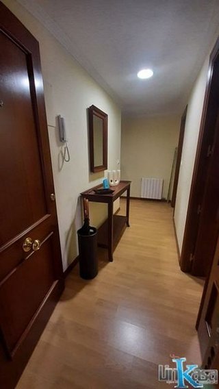 Piso en venta en Linares