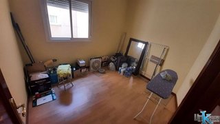 Piso en venta en Linares