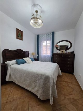 Piso en venta en Carmona
