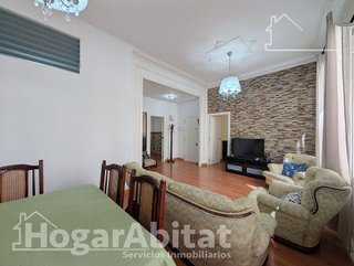 Piso en venta en Centro en Alicante