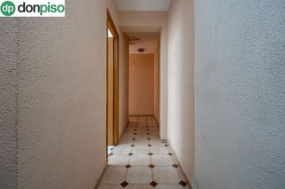 Piso en venta en Cerrillo de Maracena - Periodistas en Granada