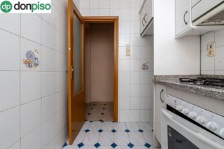 Piso en venta en Cerrillo de Maracena - Periodistas en Granada