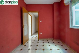 Piso en venta en Cerrillo de Maracena - Periodistas en Granada