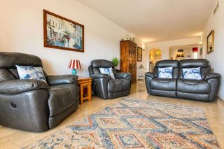 Piso en venta en Calaburra - Chaparral en Mijas