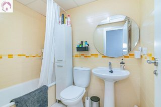 Piso en venta en Zubia (La)
